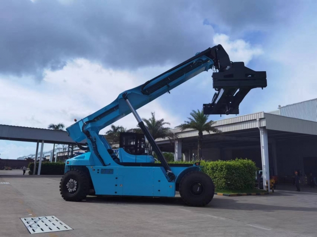 SANY Electric Reach stacker